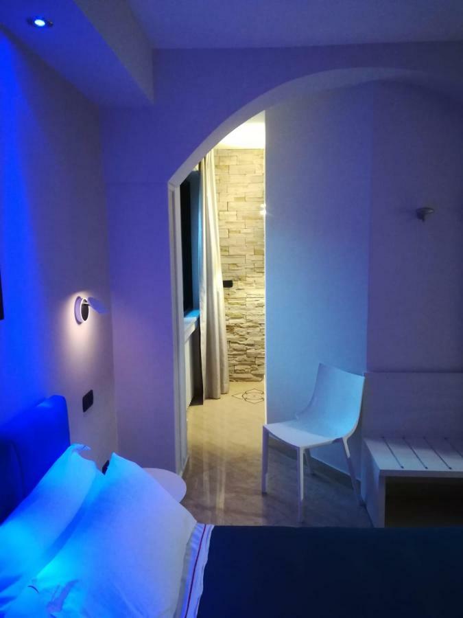 Sonevi Rooms Νάπολη Εξωτερικό φωτογραφία