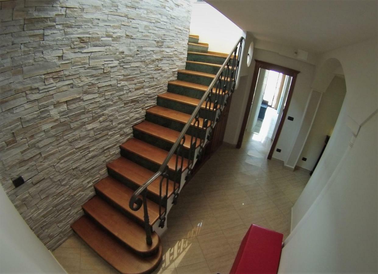 Sonevi Rooms Νάπολη Εξωτερικό φωτογραφία